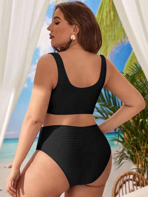 Biquíni Cintura Alta Com Recorte Texturizado Plus Size