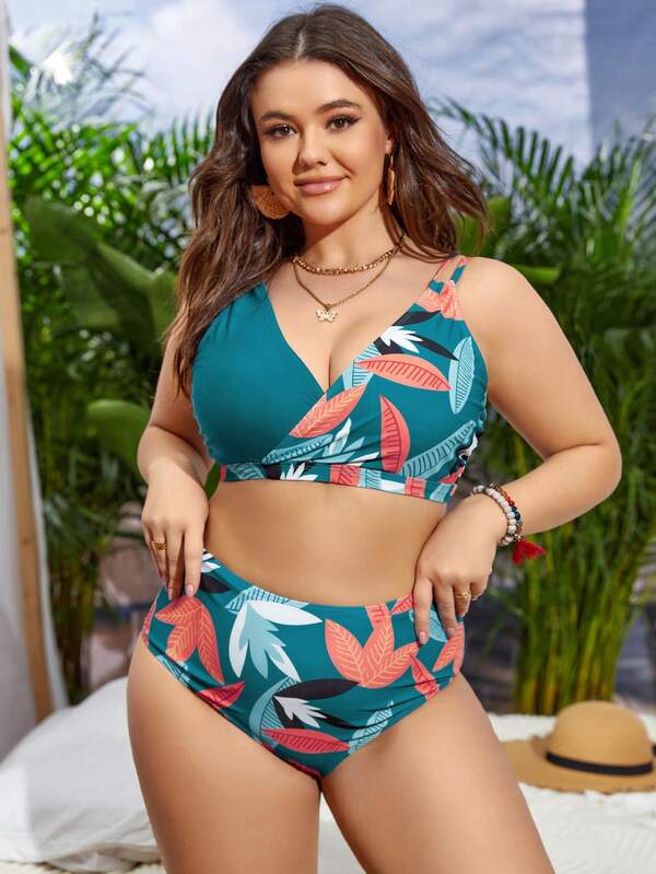 Biquíni Transpassado Cintura Alta Estampado Plus Size