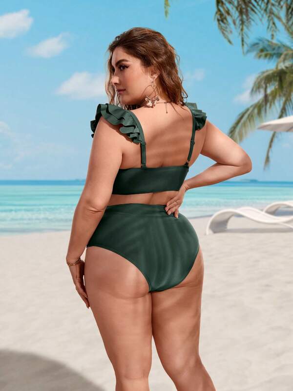 Biquíni Bandeau Cintura Alta Com Babados Plus Size