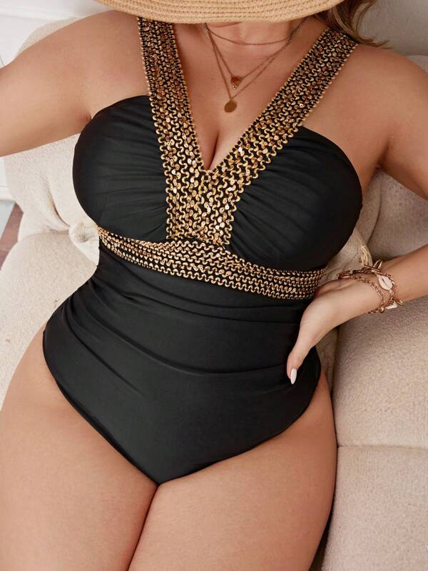 Maiô Frente Única Com Aviamento Metálico Modelador Plus Size