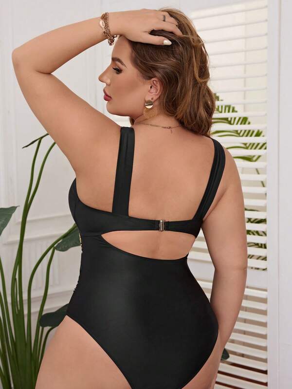 Maiô Frente Única Com Aviamento Metálico Modelador Plus Size
