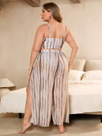 Conjunto Triângulo Cintura Alta Com Saída Listrado Plus Size