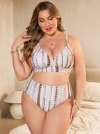 Conjunto Triângulo Cintura Alta Com Saída Listrado Plus Size