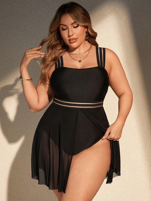 Maiô Regata Transparência Com Saia Modelador Plus Size