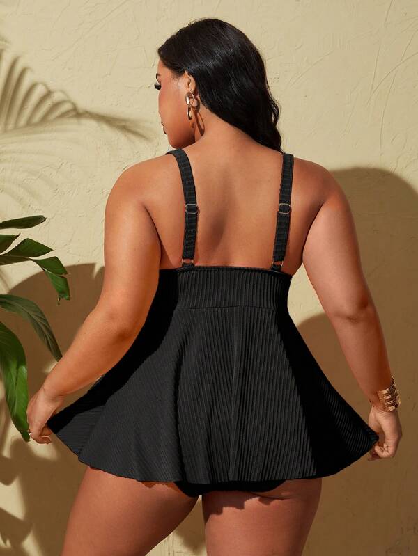 Tankini Decote V Canelado Transpassado Alongado Plus Size