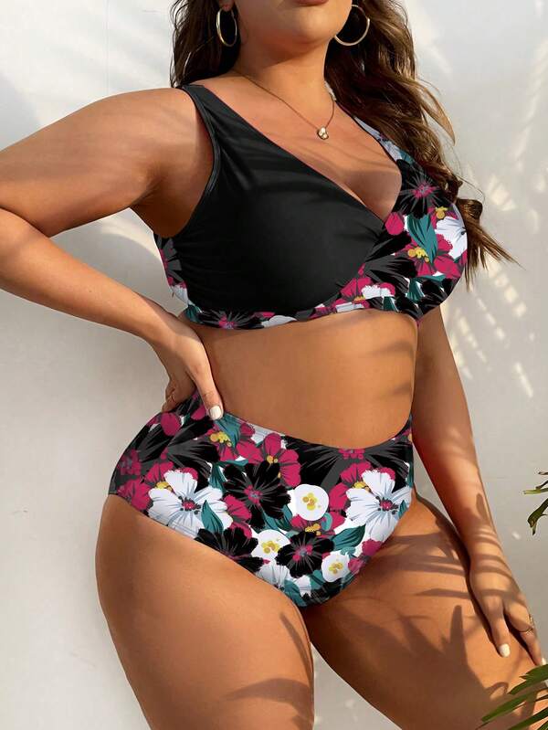 Biquíni Transpassado Cintura Alta Estampado Plus Size