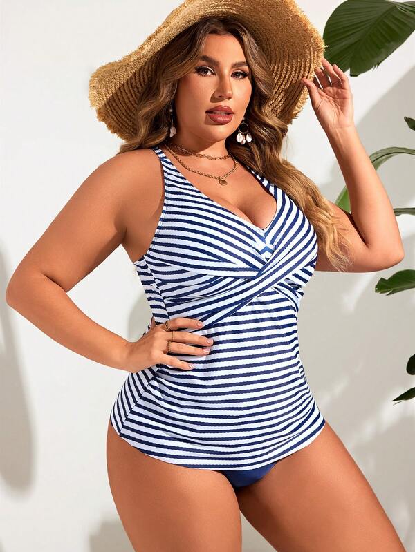 Tankini Decote V Transpassado Drapeado Alongado Plus Size