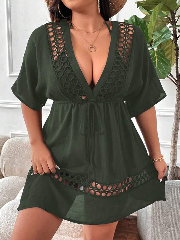 Saída De Praia Kaftan Curto Com Vazados E Amarração Plus Size