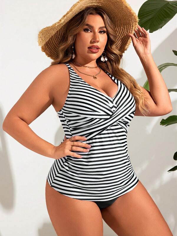 Tankini Decote V Transpassado Drapeado Alongado Plus Size