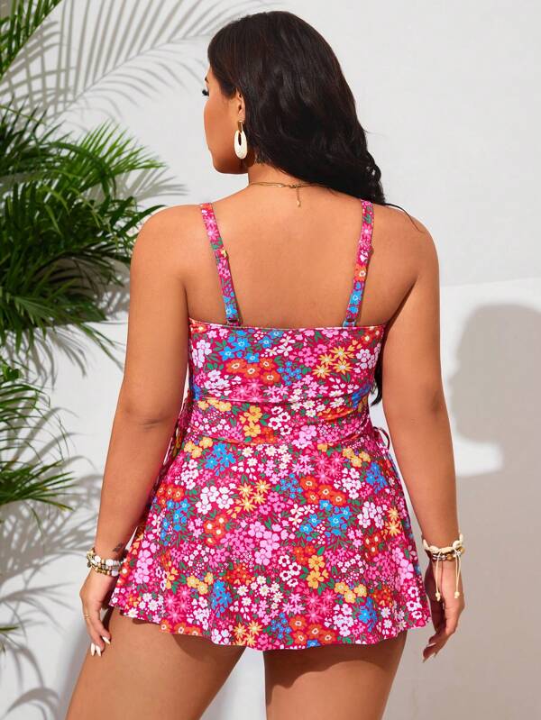 Tankini Decote Reto Com Amarração Lateral Floral Plus Size