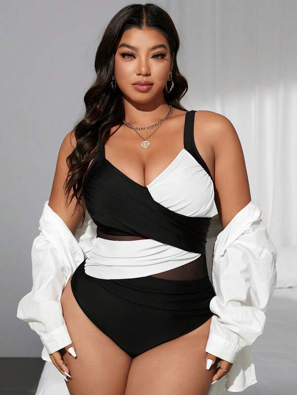 Maiô Transpassado Transparência Modelador Clássico Plus Size