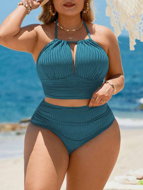 Biquíni Frente Única Cintura Alta Recorte Texturizado Plus Size