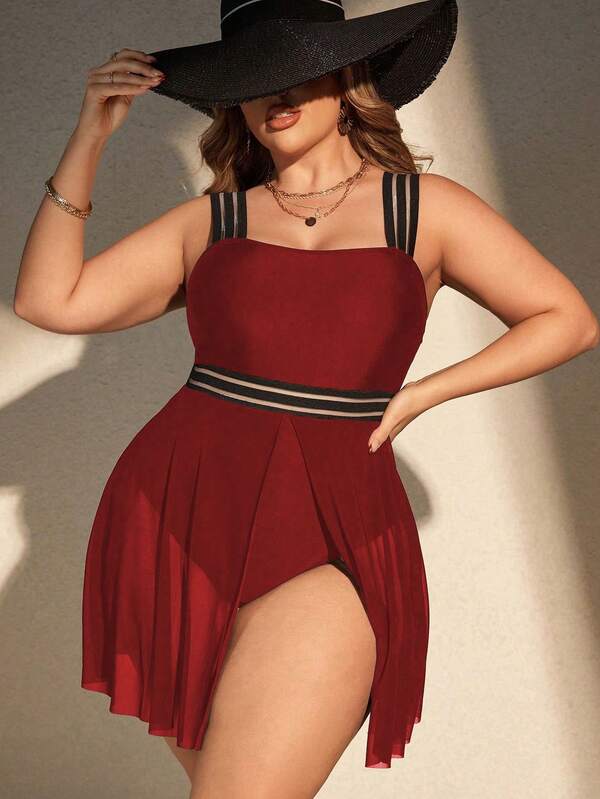 Maiô Regata Transparência Com Saia Modelador Plus Size