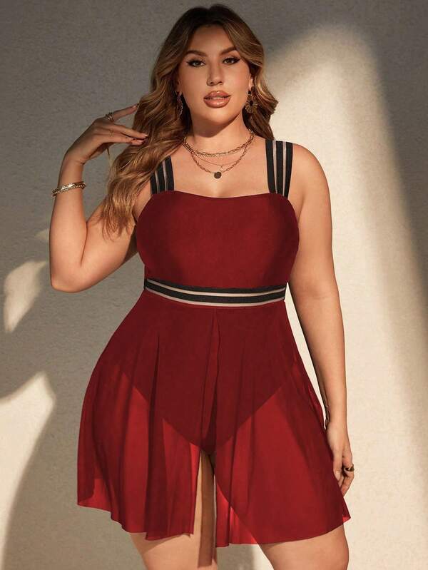 Maiô Regata Transparência Com Saia Modelador Plus Size