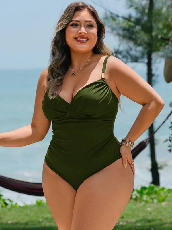 Maiô Transpassado Franzido Modelador Com Aviamento Plus Size