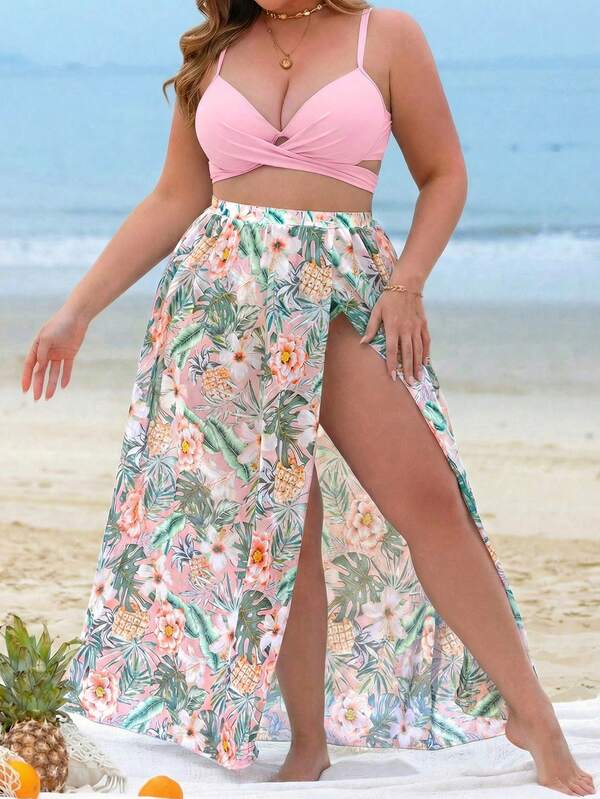 Conjunto Transpassado Estampado Tropical Com Saída Plus Size