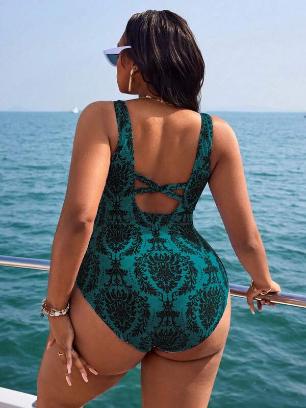 Maiô Frente Única Franzido Estampado Clássico Plus Size