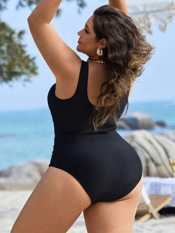 Maiô Decote V Transparência Modelador Clássico Plus Size