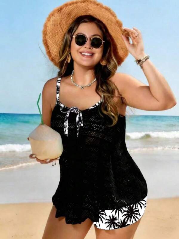 Conjunto Renda Vazada Estampado Tropical Com Shorts Plus Size
