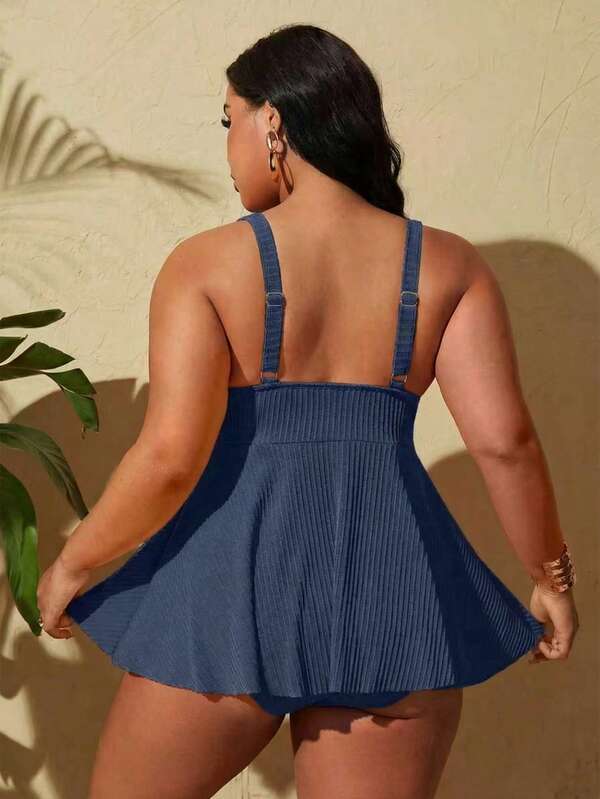 Tankini Decote V Canelado Transpassado Alongado Plus Size