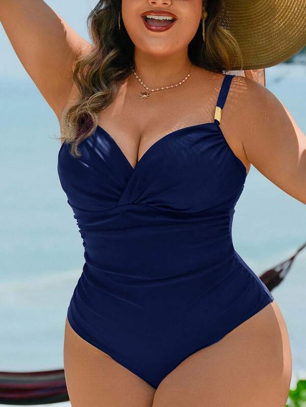 Maiô Transpassado Franzido Modelador Com Aviamento Plus Size