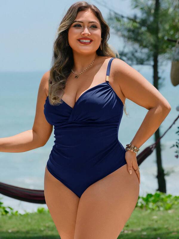 Maiô Transpassado Franzido Modelador Com Aviamento Plus Size