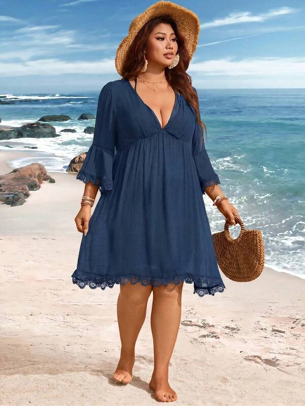 Saída De Praia Vestido Curto Com Renda E Manga Sino Plus Size